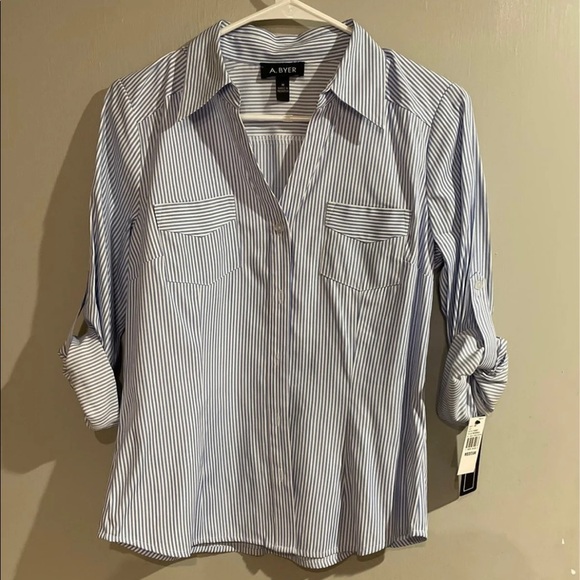 Womans Blouse - Picture 1 of 3